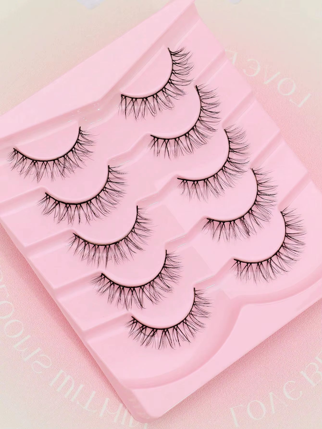 5 Pairs Cat Eye Lashes Faux Mink Eyelashes Winged End Eye Elongated Eyelashes Natural Long Manga Lashes Fake Lashes Makeup