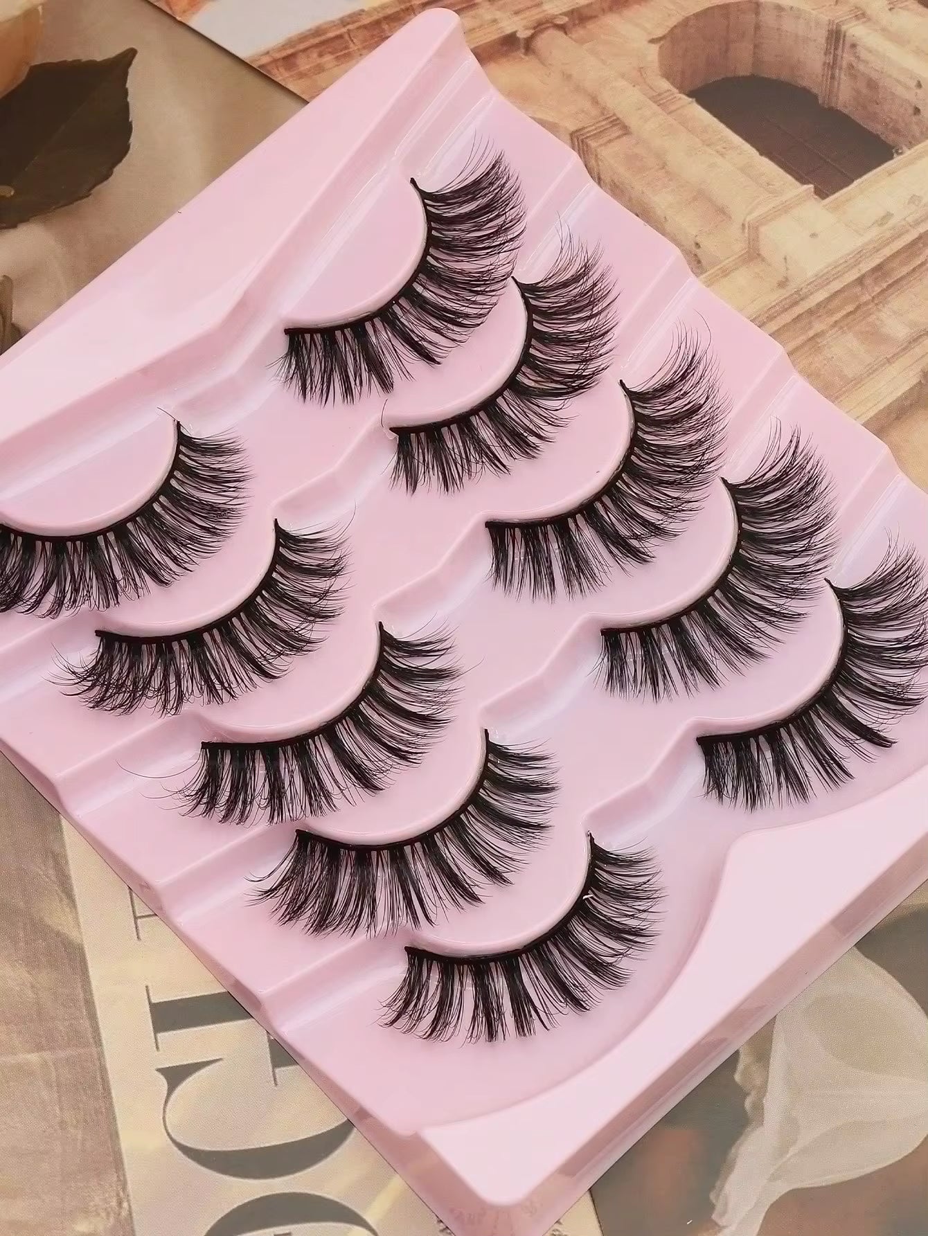 5 Pairs Cat Eye Lashes Faux Mink Eyelashes Winged End Eye Elongated Eyelashes Natural Long Manga Lashes Fake Lashes Makeup